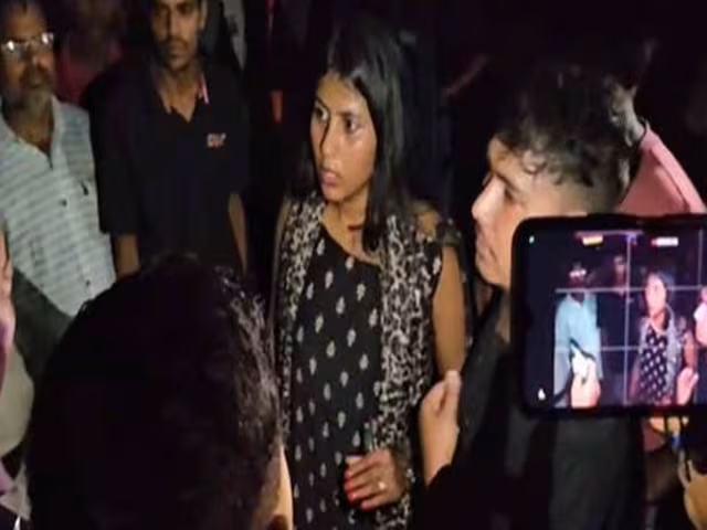 महिला से बदसलूकी केस में डीआईजी का चला डंडा, थानाध्यक्ष समेत 4 पुलिसकर्मी सस्पेंड.