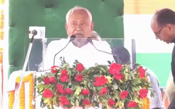 गांधी मैदान से सीएम नीतीश ने किया बड़ा ऐलान, अगले 5 सालों में 1 करोड़ युवाओं को मिलेगी नौकरी