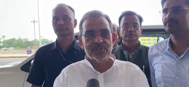 'SIR' मामले पर उपेंद्र कुशवाहा का राहुल गांधी पर हमला: राजनीतिक लाभ लेने का आरोप
