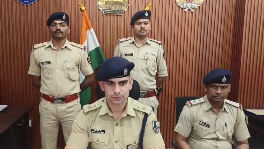 पटना में बड़ी कार्रवाई: 22 थानों के 150 पुलिस अधिकारियों का वेतन रुका