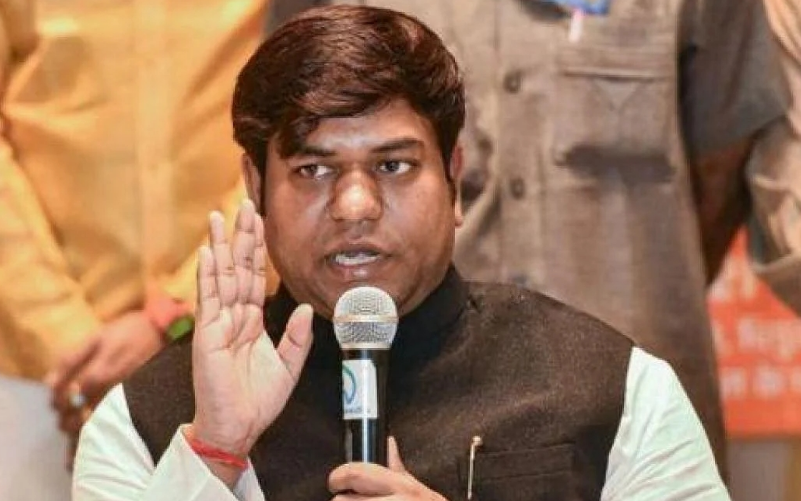 मुकेश सहनी का नीतीश-मोदी सरकार को अल्टीमेटम, बोले- "टिकट बंटवारे की गलती अब नहीं दोहराएगी VIP"
