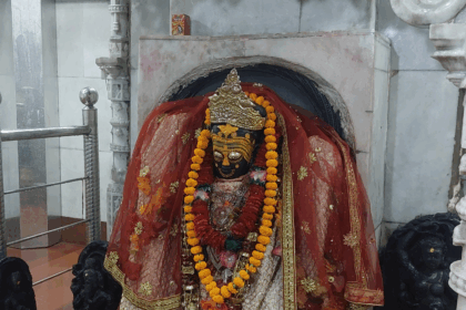 बिहार का मंदिर: 9 दिन महिलाओं पर प्रतिबंध, सदियों पुरानी परंपरा जारी...