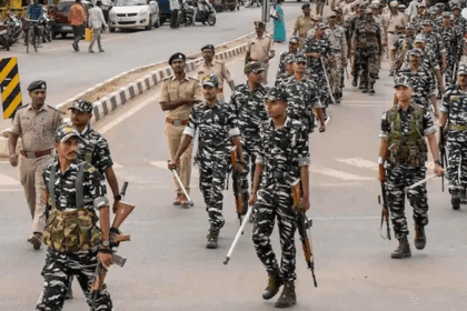 बिहार विधानसभा चुनाव के लिए सुरक्षा का अभूतपूर्व घेरा: 50,000 CAPF जवान होंगे तैनात, J&K से भी बुलाई गईं टुकड़ियाँ