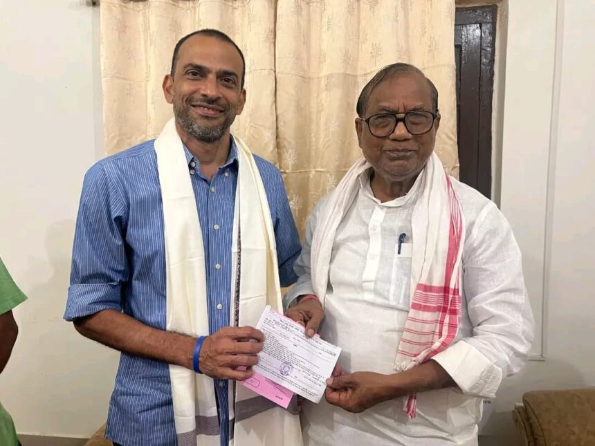 श्याम बिहारी का सियासी दांव, जेडीयू छोड़ थामा कांग्रेस का हाथ...