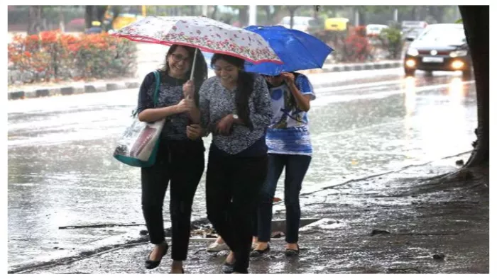 मौसम विभाग का अलर्ट—32 जिलों में भारी बारिश की आशंका, पटना पर भी असर...