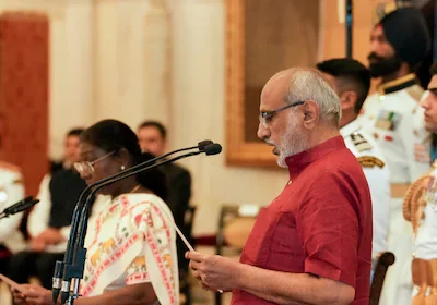 सीपी राधाकृष्णन देश के नए उपराष्ट्रपति, राष्ट्रपति मुर्मू ने दिलाई शपथ...