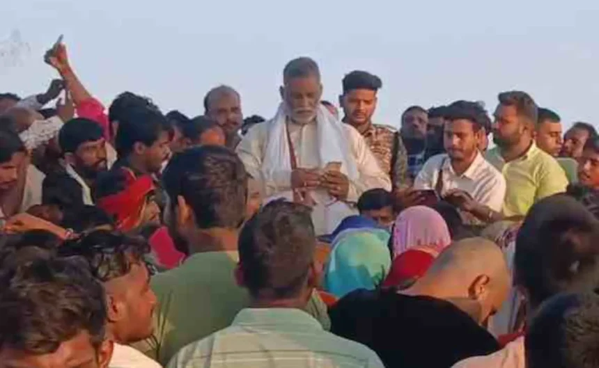 मदद पर मचा बवाल! पप्पू यादव पर आचार संहिता उल्लंघन का केस...