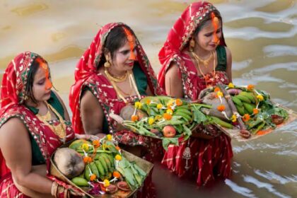 नहाय-खाय से उषा अर्घ्य तक: क्यों चार दिन तक चलता है छठ महापर्व?…