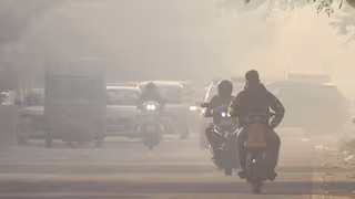 सांसों पर संकट: बिहार की हवा में घुला जहर, AQI खतरनाक स्तर पर पहुंचा...