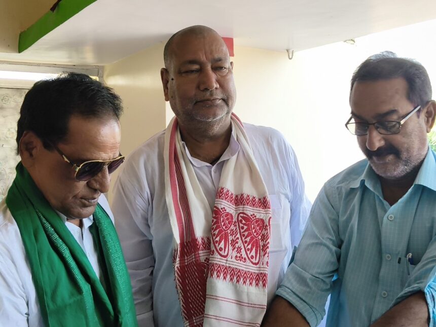 अलीनगर से आरजेडी प्रत्याशी ने मैथिली ठाकुर पर साधा निशाना, पाग का अपमान बर्दाश्त नहीं होगा...
