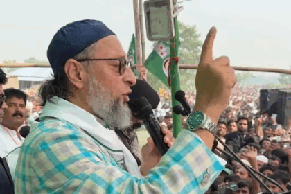 सीमांचल में 'MY' समीकरण पर संकट! ओवैसी की AIMIM बनी महागठबंधन के लिए सबसे बड़ी चुनौती, 15 मुस्लिम बहुल सीटों पर सीधा टकराव
