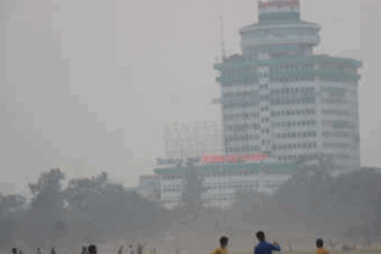 पटना में प्रदूषण के बढ़ते स्तर से हालात बिगड़े, AQI 300 पार, सांस लेना हुआ मुश्किल