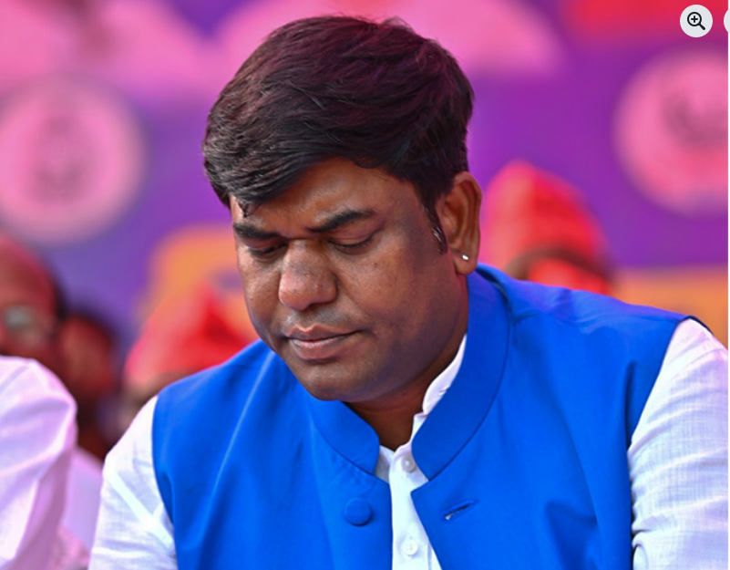 बिहार चुनाव 2025: प्रचार खत्म होते ही VIP सुप्रीमो मुकेश सहनी का 'माछ-भात' भोज का निमंत्रण