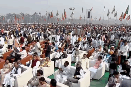 नीतीश कुमार के शपथ ग्रहण से पहले उमड़ा जनसैलाब : ऐतिहासिक पल का गवाह बना गांधी मैदान