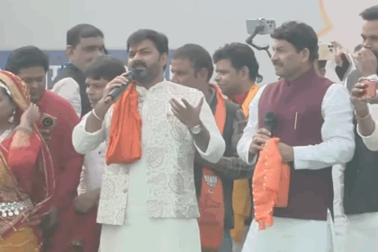 नीतीश के शपथ ग्रहण से पहले भोजपुरी सुपरस्टार मनोज तिवारी और पवन सिंह ने जमाया रंग