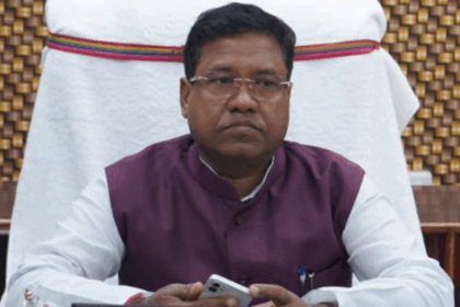 संतोष सुमन तीसरी बार मंत्री, जीतन राम मांझी ने बेटे को बनाया कैबिनेट में हिन्दुस्तानी अवाम मोर्चा का प्रतिनिधि