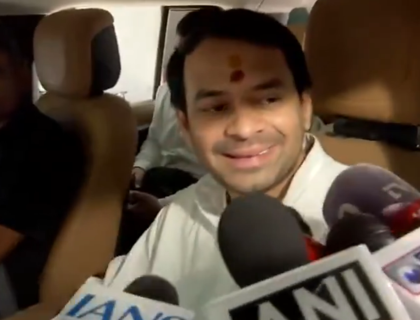 तेजस्वी को दिया जन्मदिन का बधाई, लेकिन साथ ही जताई 'हत्या' की आशंका! तेज प्रताप यादव ने किससे बताया अपनी जान को खतरा?