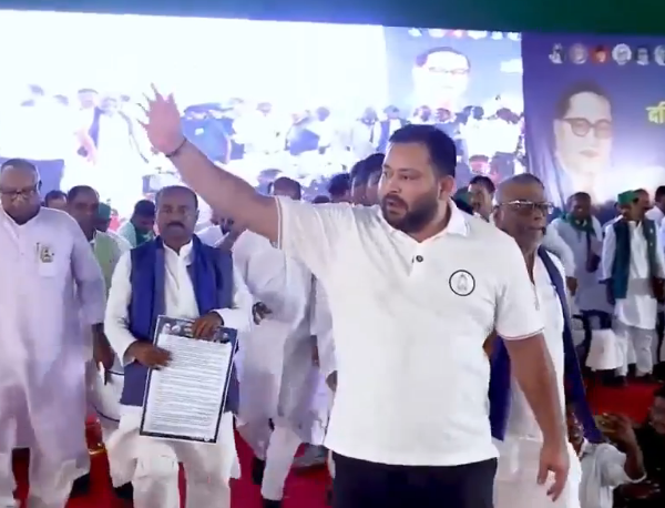 तेजस्वी यादव का बड़ा ऐलान: 14 नवंबर को नतीजे और 18 नवंबर को बनेगी महागठबंधन की सरकार!