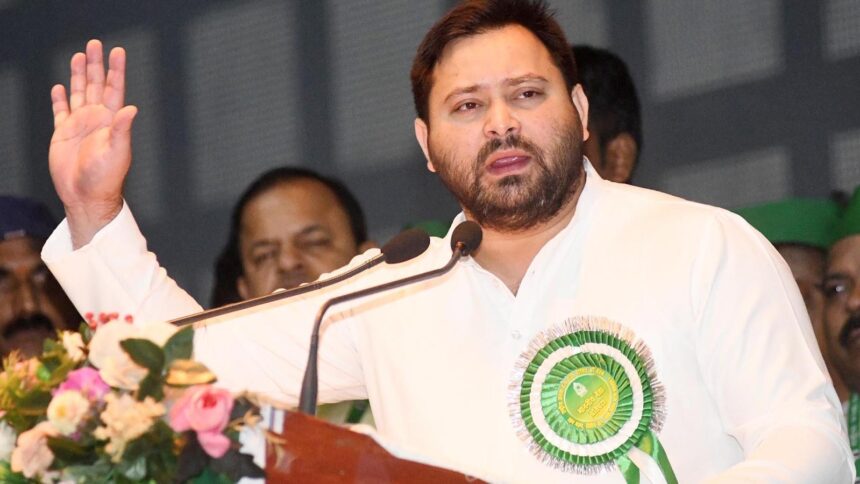 बिहार में जेडीयू-भा.ज.पा. का गठबंधन: क्या तेजस्वी यादव का नेता प्रतिपक्ष पद खतरे में?