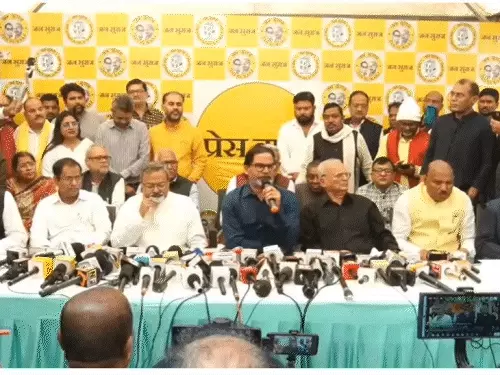 राजनीति छोड़ने की खबरों पर PK का बड़ा खुलासा-प्रेस कॉन्फ्रेंस में दिया साफ-साफ जवाब…