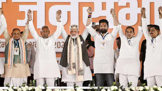 विधायक दल की मुहर के बाद भी क्या अटक सकता है शपथ ग्रहण? जानें राज्यपाल की भूमिका और अधिकार…