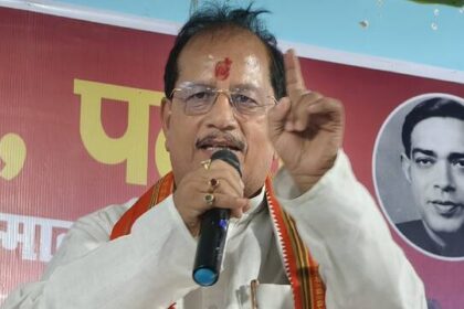 पहले चरण की वोटिंग के बीच बढ़ा तनाव, डिप्टी CM विजय कुमार सिन्हा के काफिले पर हमला…