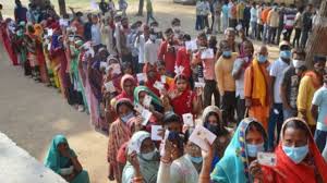 जब दोनों पार्टियों को मिलें बराबर सीटें, तब कौन बनाएगा सरकार? जानिए राज्यपाल की भूमिका कितनी अहम!...