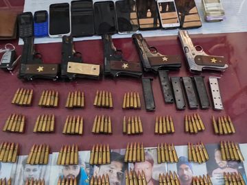 नालंदा में एसटीएफ का बड़ा एक्शन: AK-47 की गोलियों और चाइना मेड पिस्टल के साथ 5 तस्कर गिरफ्तार