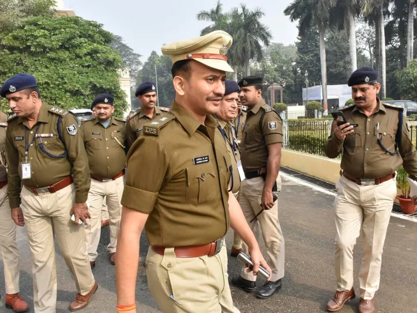 प्रशासन पूरी तरह मुस्तैद: न्यू ईयर पर 104 जगहों पर मजिस्ट्रेट, शाम 6 बजे के बाद गंगा बंद...