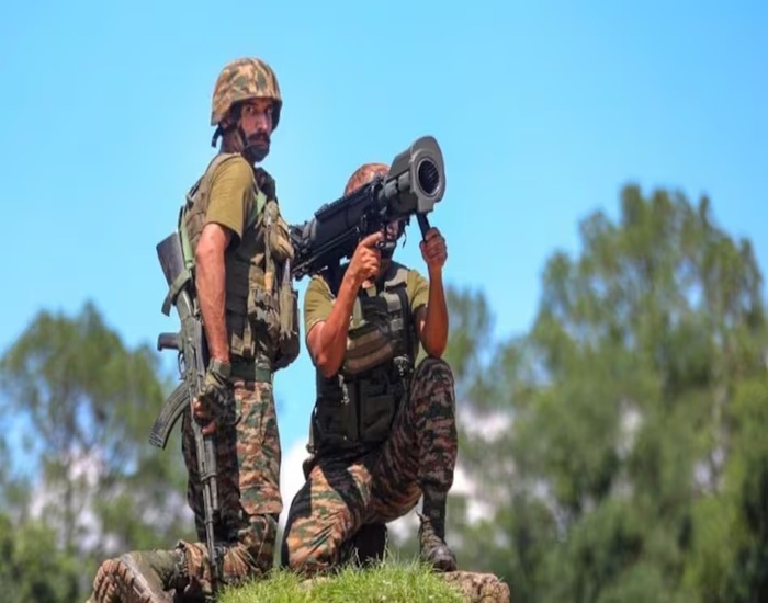 भारत-पाकिस्तान LOC पर युद्ध की तैयारी, दिख रही है पाकिस्तान की बेचैनी और तैयारी…