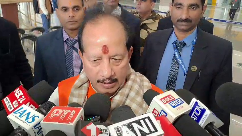 विजय सिन्हा के 'ऑन-द-स्पॉट' एक्शन से राजस्व अधिकारियों में खलबली, 'पीड़ित' जनता ने कहा- सफाई के लिए यह सख्ती जरूरी