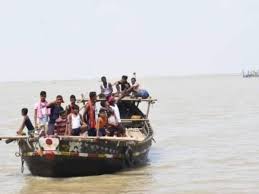 क्रिसमस पर गंगा में लगा प्रतिबंध, पटना जिला प्रशासन का बड़ा फैसला...