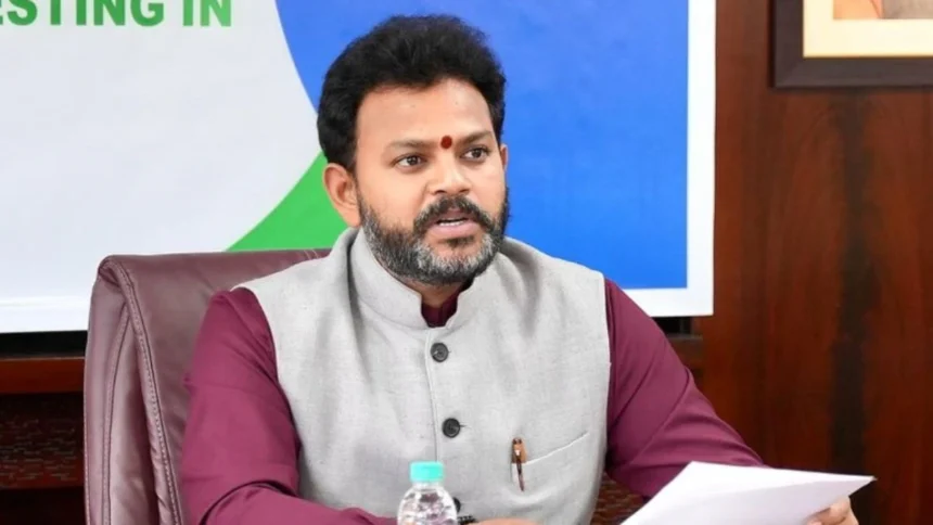 पटना एयरपोर्ट के रनवे का क्यों थमा काम? केंद्र सरकार ने दी बड़ी जानकारी…