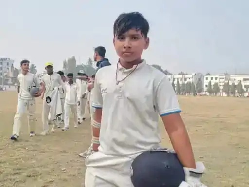 माइकल हिल का 12 छक्के वाला रिकॉर्ड टूटा… और इस खिलाड़ी ने बनाया नया इतिहास!…
