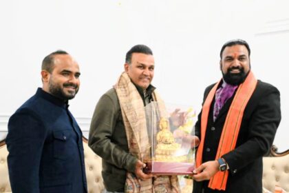 बिहार में क्रिकेट को मिलेगी नई दिशा, सहवाग और सम्राट चौधरी ने की अहम बैठक...