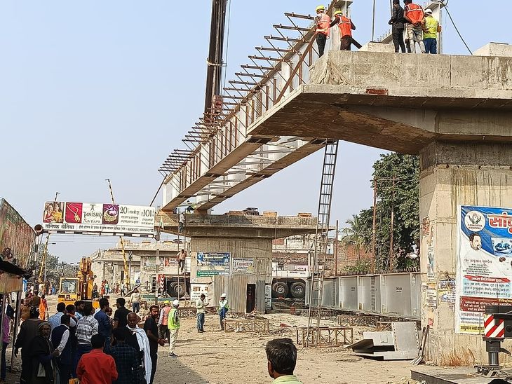 बगहा में 69 करोड़ के ROB प्रोजेक्ट पर लगा 'ब्रेक': काम छोड़ भागे ठेकेदार पर गिरी गाज, टेंडर रद्द...