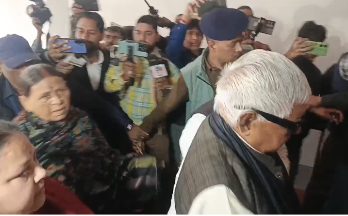 राजद में तेजस्वी युग का औपचारिक आगाज? होटल मौर्या में राष्ट्रीय कार्यकारिणी की बैठक शुरू, लालू सौंप सकते हैं 'कमान'