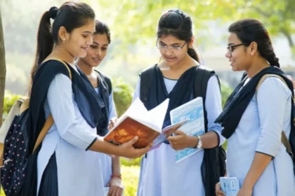 बिहार में RTE का महा-घोटाला? 80 हजार बच्चों के भविष्य पर स्कूलों ने जड़ा ताला, 8 हजार से ज्यादा निजी स्कूल निकले 'डिफॉल्टर'!..