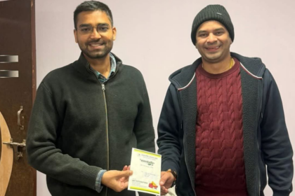 तेजप्रताप ने दिया नीतीश के मंत्री को 'दही-चूड़ा भोज' का न्योता, क्या भाई तेजस्वी को भी बुलाएंगे?
