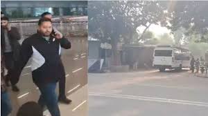 खरमास के बाद बिहार दौरे पर तेजस्वी, राबड़ी आवास पर पहुंची नई रोड शो बस...