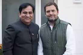 "डरपोक" वाले बयान पर सियासी बवाल: पूर्व केंद्रीय मंत्री शकील अहमद के घर तैनात हुई भारी पुलिस फोर्स…