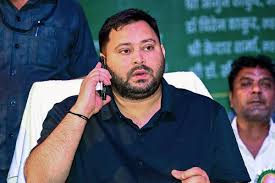 तेजस्वी यादव का पॉलिटिकल रोल बदल सकता है? विदेश दौरे से लौटते ही लालू यादव से मुलाकात, सियासी हलचल तेज