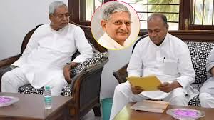जदयू में आरसीपी की 'घर वापसी' या ललन सिंह की 'नो एंट्री'? नीतीश की चुप्पी ने बढ़ाया बिहार की सियासत का पारा!..