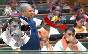 80 चुटकी 90 ताल... सम्राट चौधरी के वीडियो पर RJD का तंज, सदन की कार्यवाही में 'तंबाकू' पर मचा बवाल...