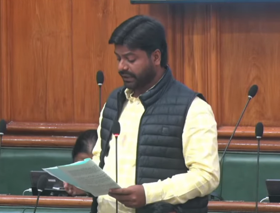 बिहार विधानसभा में तीखी नोकझोंक: विधायक संदीप सौरव का गंभीर आरोप- 'मंत्री जी जवाब के बदले देते हैं धमकी'