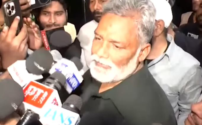 बेउर जेल से निकलते ही दहाड़े पप्पू यादव: 'बेटियों की अस्मत के लिए 100 बार भी मरना मंजूर'