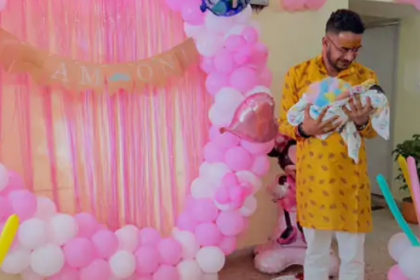 बाबा महाकाल की कृपा से एक माह की हुई 'उज्जैनी', मामा आकाश यादव ने हवन कर लिया भांजी का आशीर्वाद...