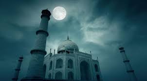 रात होते ही अंधेरे की चादर क्यों ओढ़ लेता है ताजमहल? वजह जान दंग रह जाएंगे आप!..