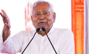 नीतीश कुमार: सांसद बने पर बिहार छोड़ने के सवाल पर 'नो कमेंट्स'! जानें समृद्धि यात्रा के अंदर की पूरी कहानी...