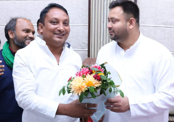 Tejashwi Yadav की कुर्सी पर मंडराया संकट! एक विधायक की बगावत ने उड़ाई राजद की नींद, क्या छिन जाएगा नेता प्रतिपक्ष का पद?...